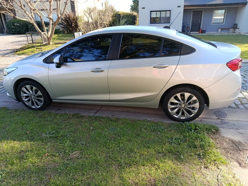 Chevrolet Cruze Lt 2018