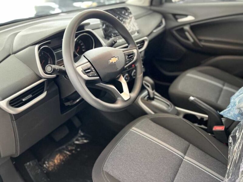 CHEVROLET TRACKER LT AT (0 KM)