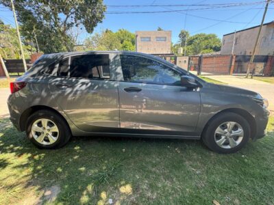 Chevrolet onix 1.2 mt