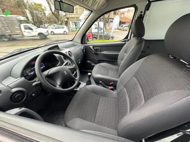 PEUGEOT PARTNER HDI 1.6 (PLAN 80%/20%)