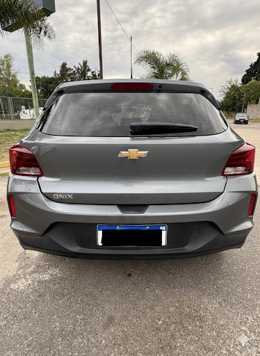 Chevrolet onix 1.2 mt