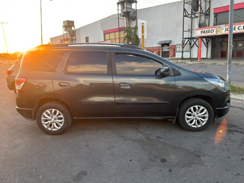 SPIN LTZ AUTOMATICA, AT NAFTA, 7 ASIENTOS. 2017 FULL