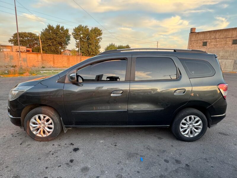 SPIN LTZ AUTOMATICA, AT NAFTA, 7 ASIENTOS. 2017 FULL