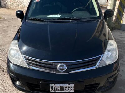 NISSAN TIIDA 1.8 ACENTA