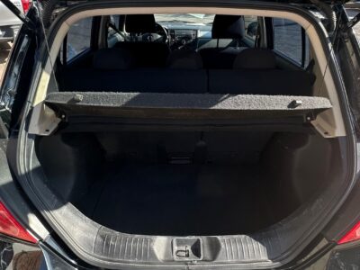 NISSAN TIIDA 1.8 ACENTA