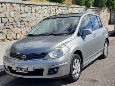 Vendo Nissan Tiida 2012. Único dueño. Impecable estado