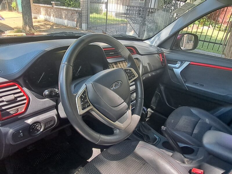 CHERY TIGGO 3 LUXURY 1,6 CVT COLOR ROJO, RURAL 5 PUERTAS