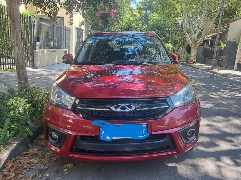 CHERY TIGGO 3 LUXURY 1,6 CVT COLOR ROJO, RURAL 5 PUERTAS