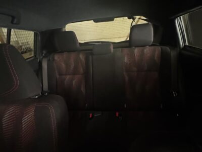 VENDO TOYOTA YARIS 2017