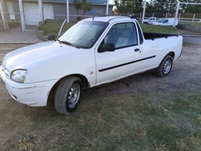 Ford Courier Pick Up nafta 2009